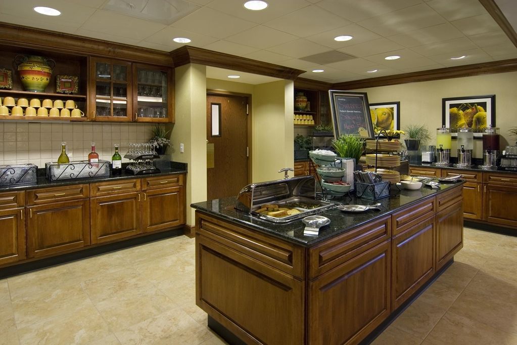 Larkspur Landing Extended Stay Suites St Louis Riverport Maryland Heights Restoran fotoğraf